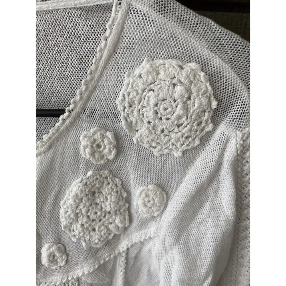 Bandolino women's cardigan, in a romantic style.100% cotton 8 - Picture 8 of 12